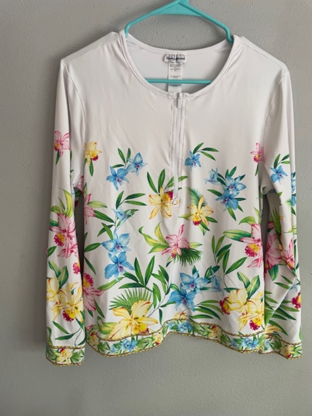 Tommy Bahama Women's Performance Quarter Zip Top Large